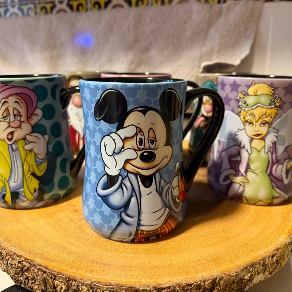 Disney coffee Mugs - Picture 1 of 4